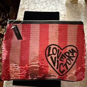 NEW Victoria's Secret "LOVE VICTORIA" sequin beaded Cosmetic Bag